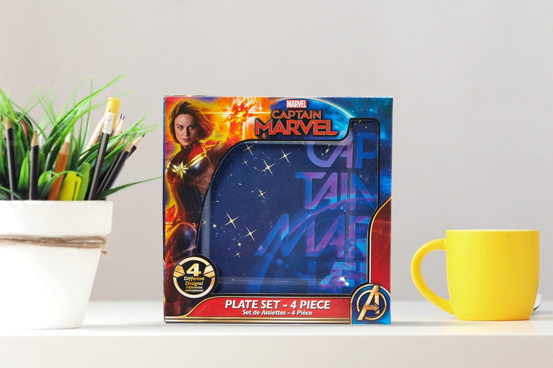 Marvel’s Captain Marvel Celestial Goose 4-Piece Melamine Plate Set