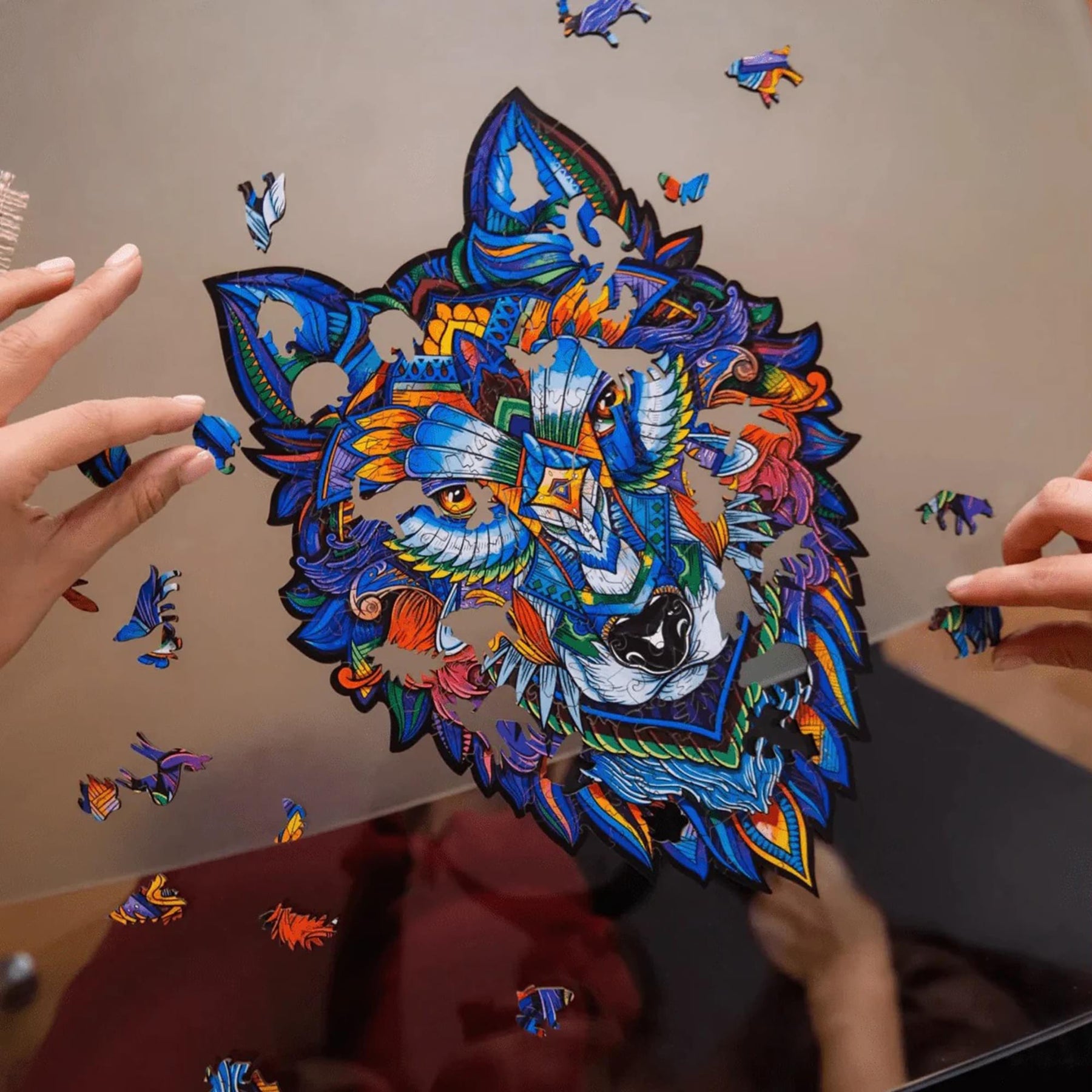 Wolf 185 Piece Shaped Wooden Jigsaw Puzzle