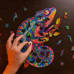 Iridescent Chameleon 314 Piece Shaped Wooden Jigsaw Puzzle