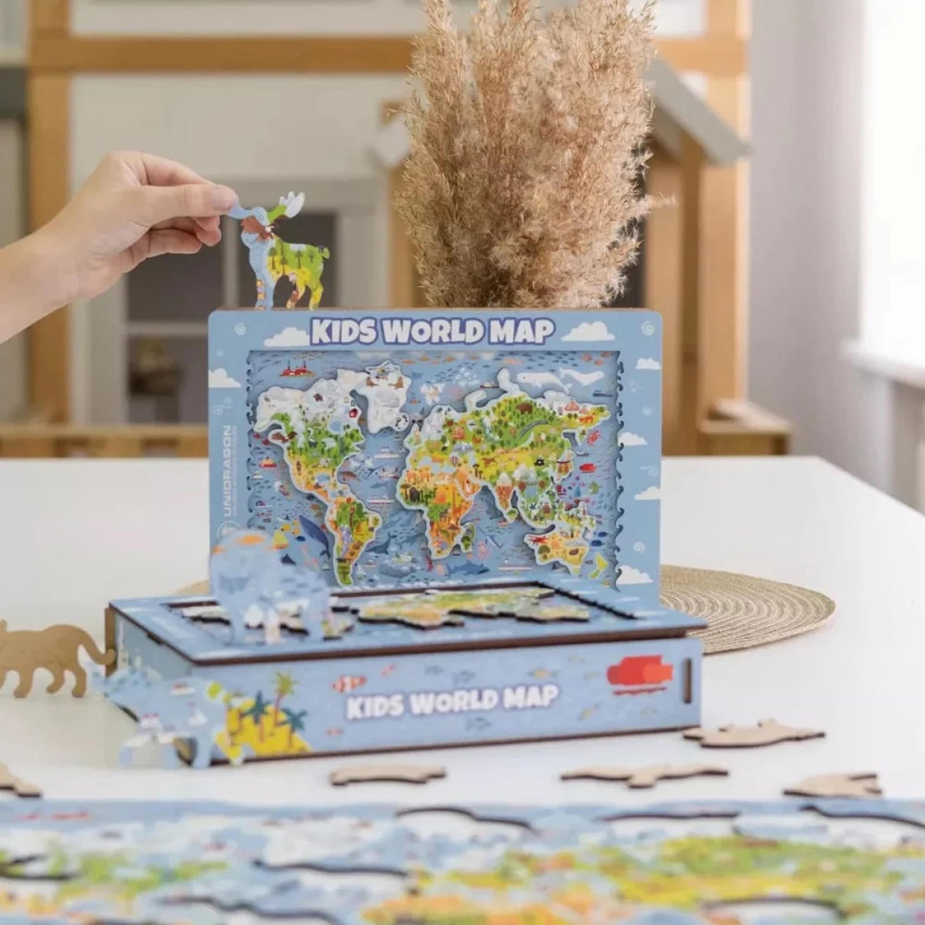 Kids World Map 100 Piece Wooden Jigsaw Puzzle