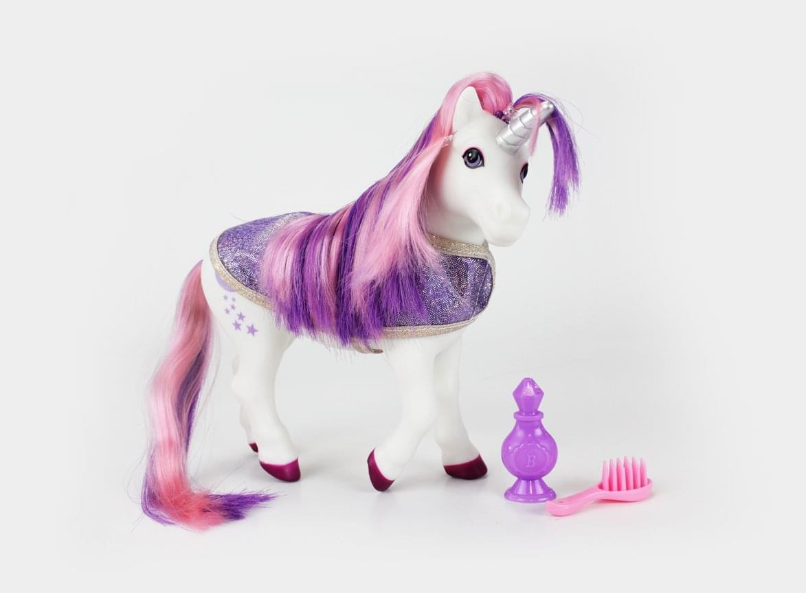 Breyer 880083 Luna Bath Time Unicorn Toy