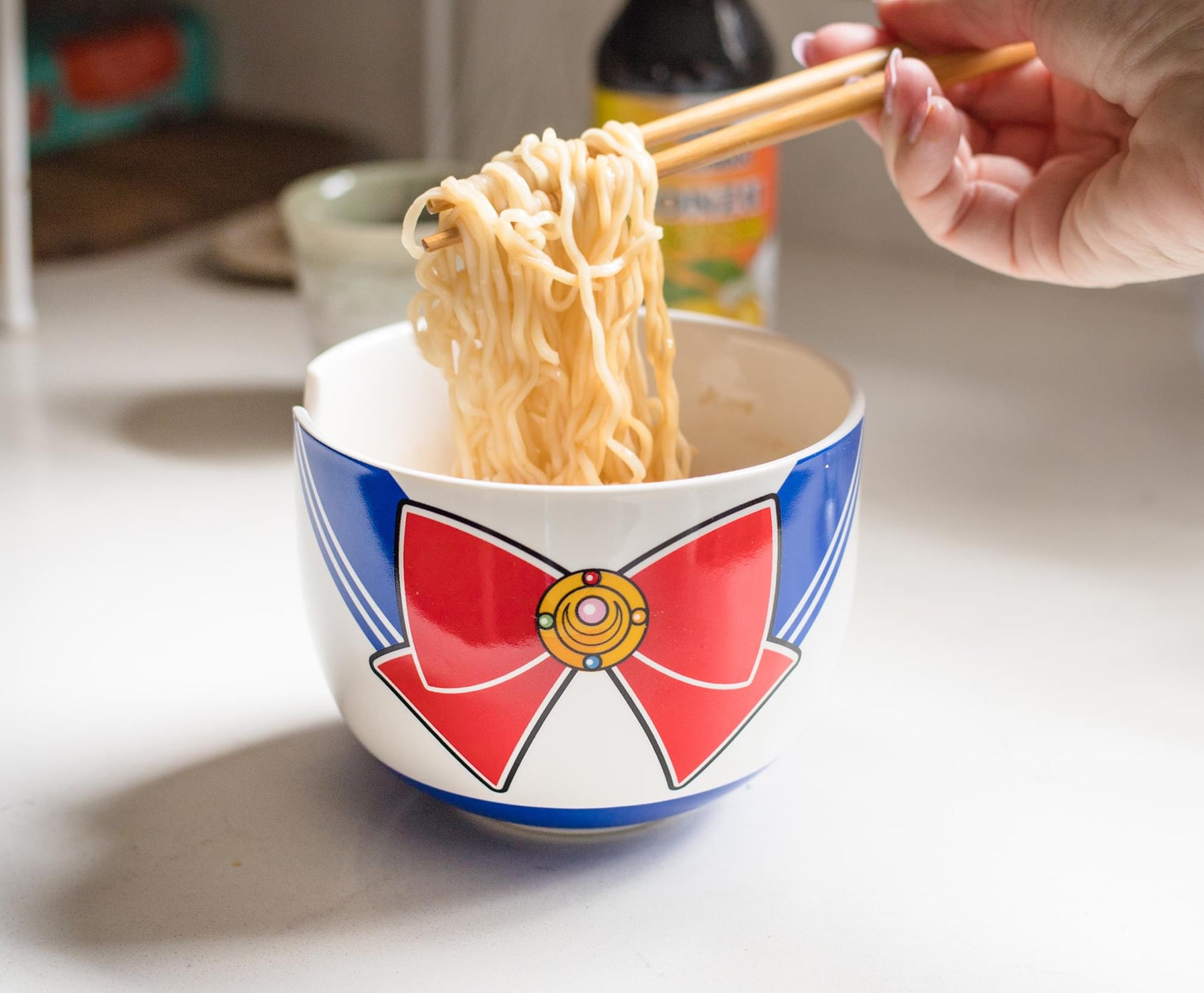 Sailor Moon Japanese Dinnerware Set | 16-Ounce Ramen Bowl, Chopsticks