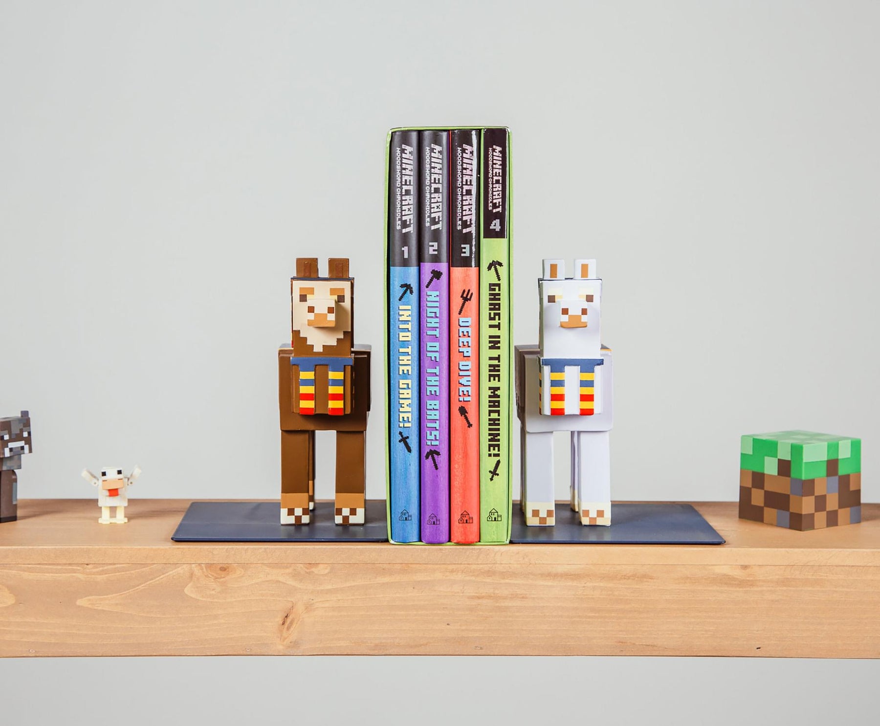 Minecraft 6-Inch Llama Bookends | Set of 2