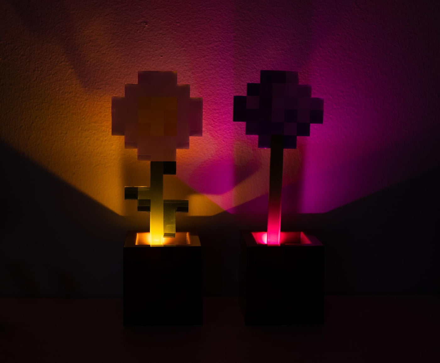 Minecraft Daisy And Poppy Flower Pot Mood Light Set Free Shipping