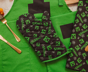 Minecraft Green Creeper Kitchen Set | Apron, Oven Mitt, Dish Towels, Pot Holder