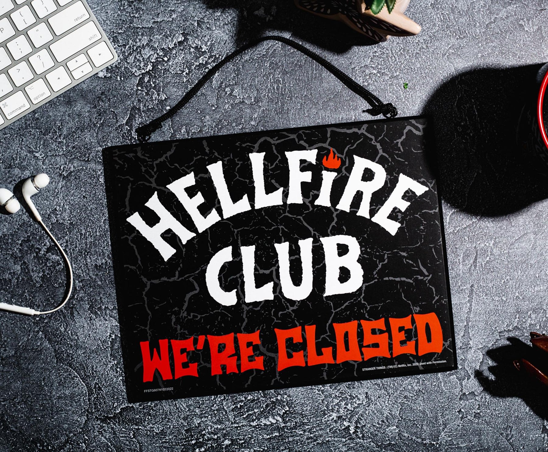 Stranger Things Hellfire Club Reversible Hanging Sign Wall Art | 10 x 8 Inches