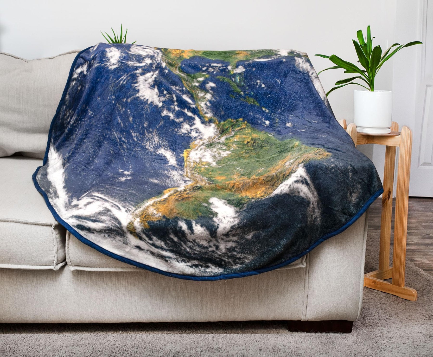 Planet Earth Round Fleece Throw Blanket | 60 Inches